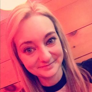 Meet your Posher, Kellie